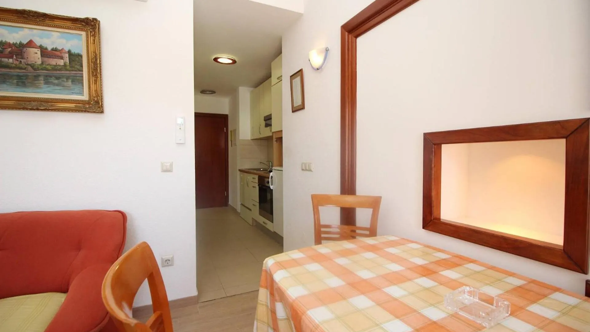 Apartments Mrkus Baska  Guest house Baska (Krk)