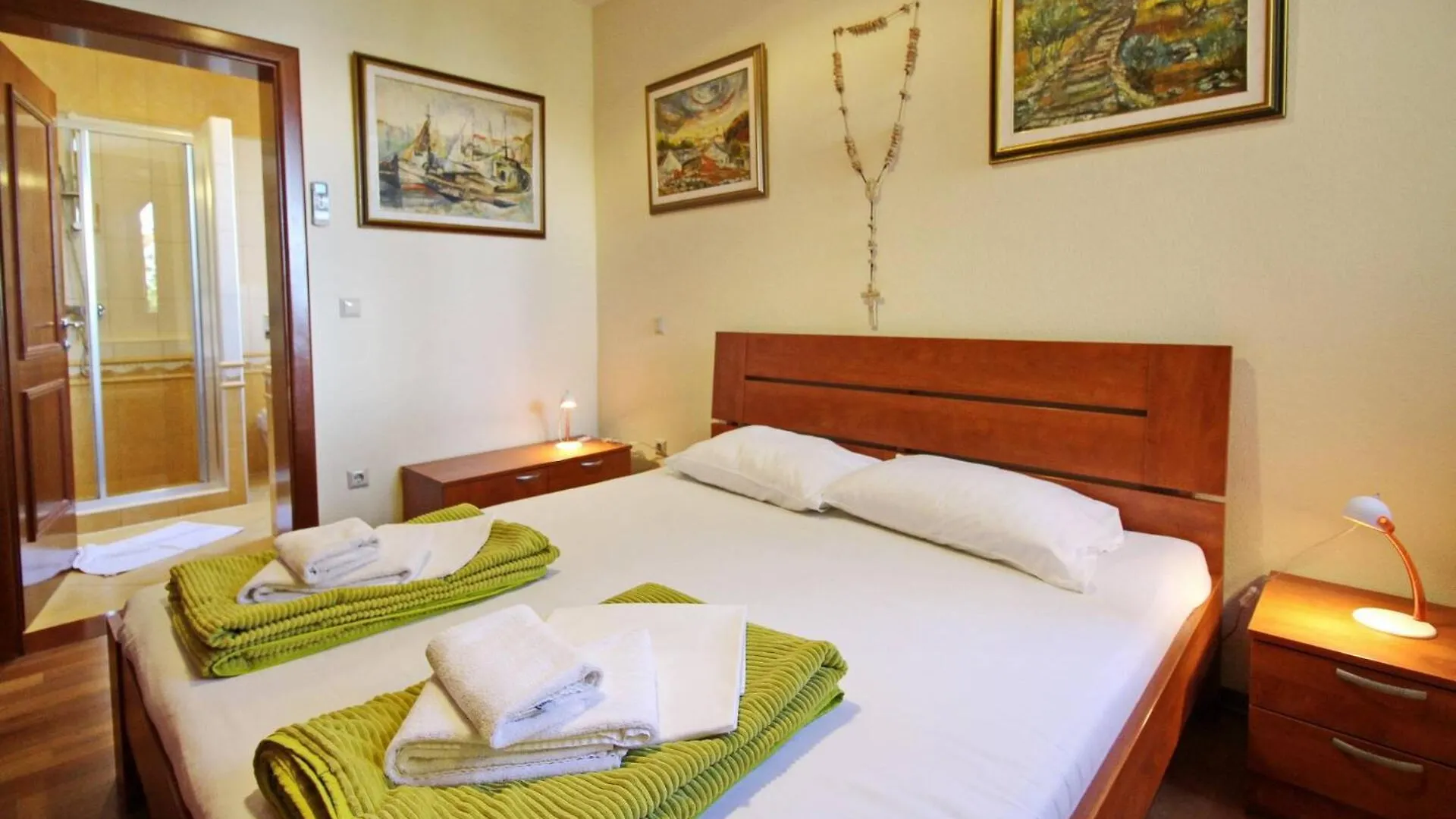 Apartments Mrkus Baska