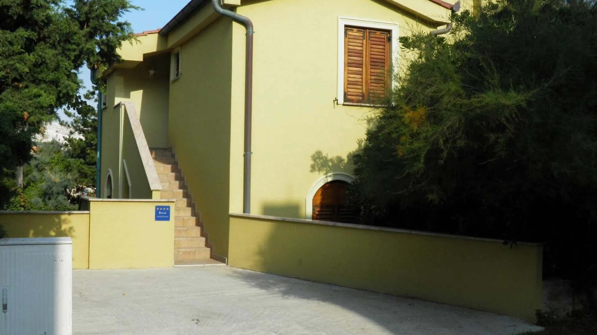 Apartments Mrkus Baska  Croatia